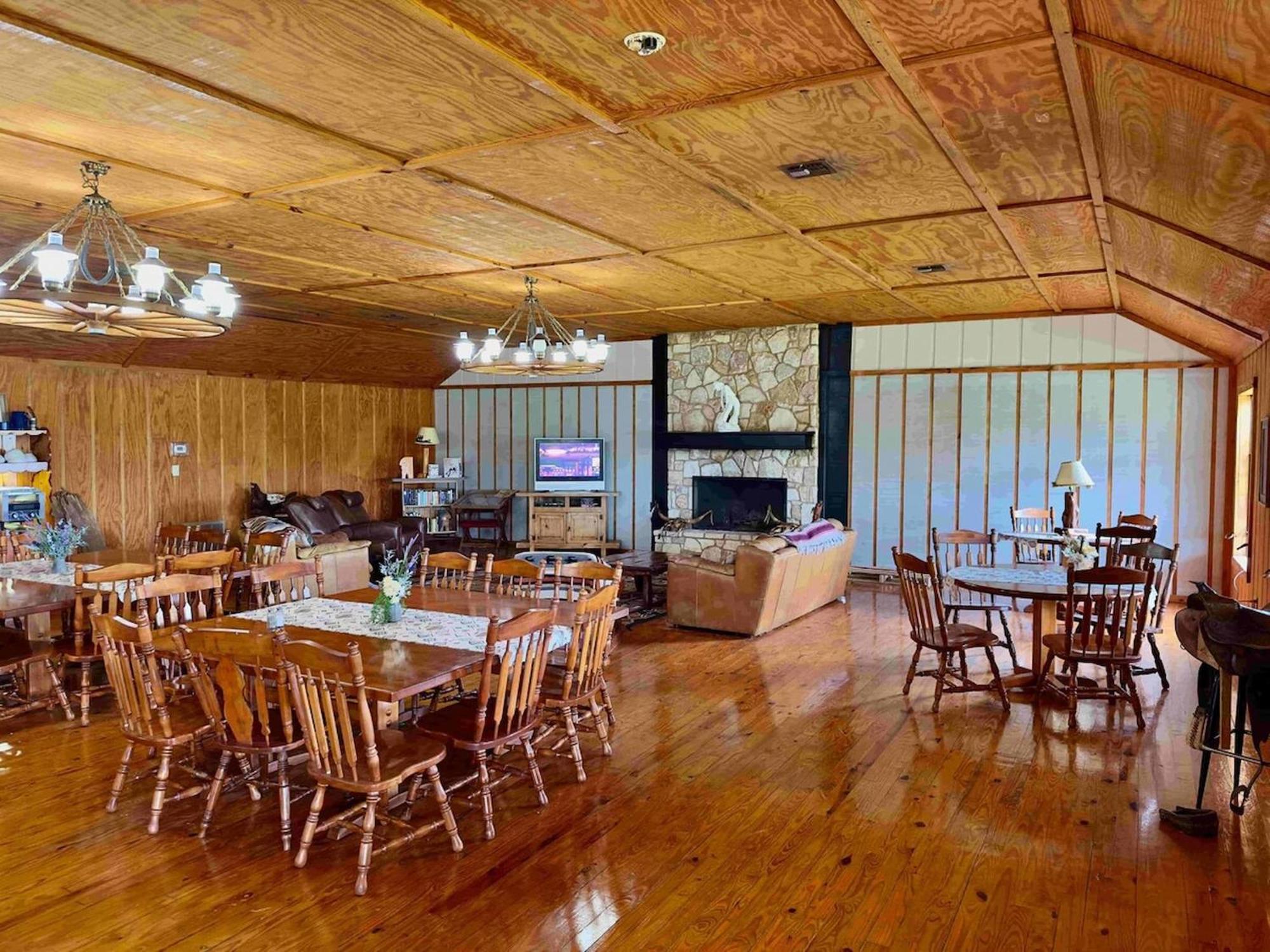 Hotel Crc Ranch Retreat à Bandera Extérieur photo
